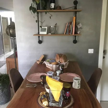 Casa de hóspedes Be Our Next Guest In